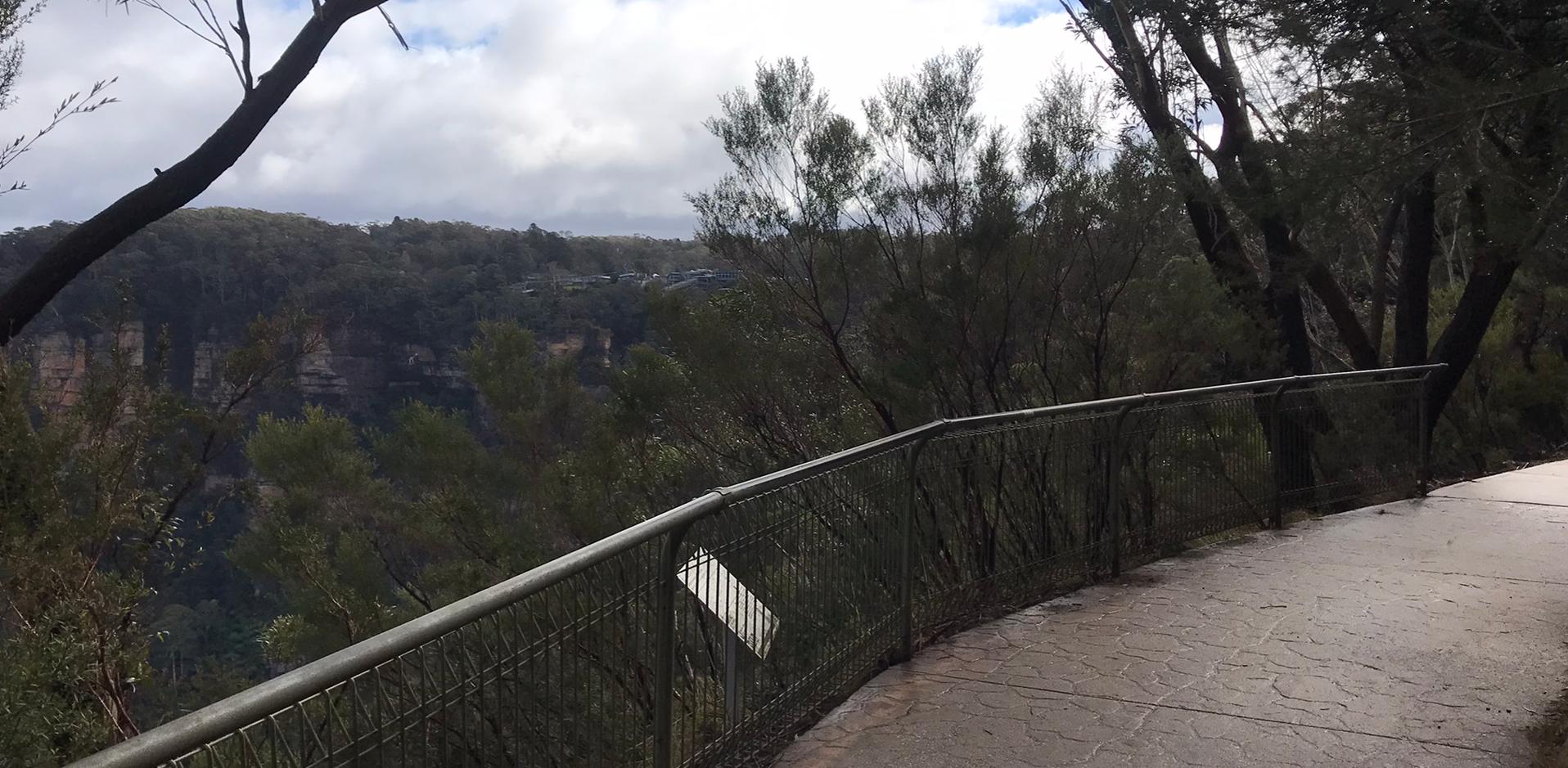 07 Prince Henry Cliff Walk to Scenic World